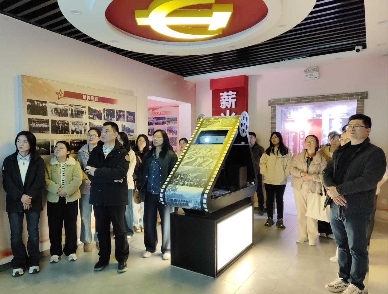 图片24.png 图片24.png